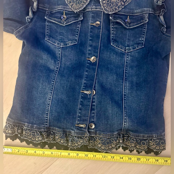 ONADO Paris Women’s Embroidered Lace Asymmetric Hem Cotton Denim Jacket Sz XL/42 - Picture 11 of 13